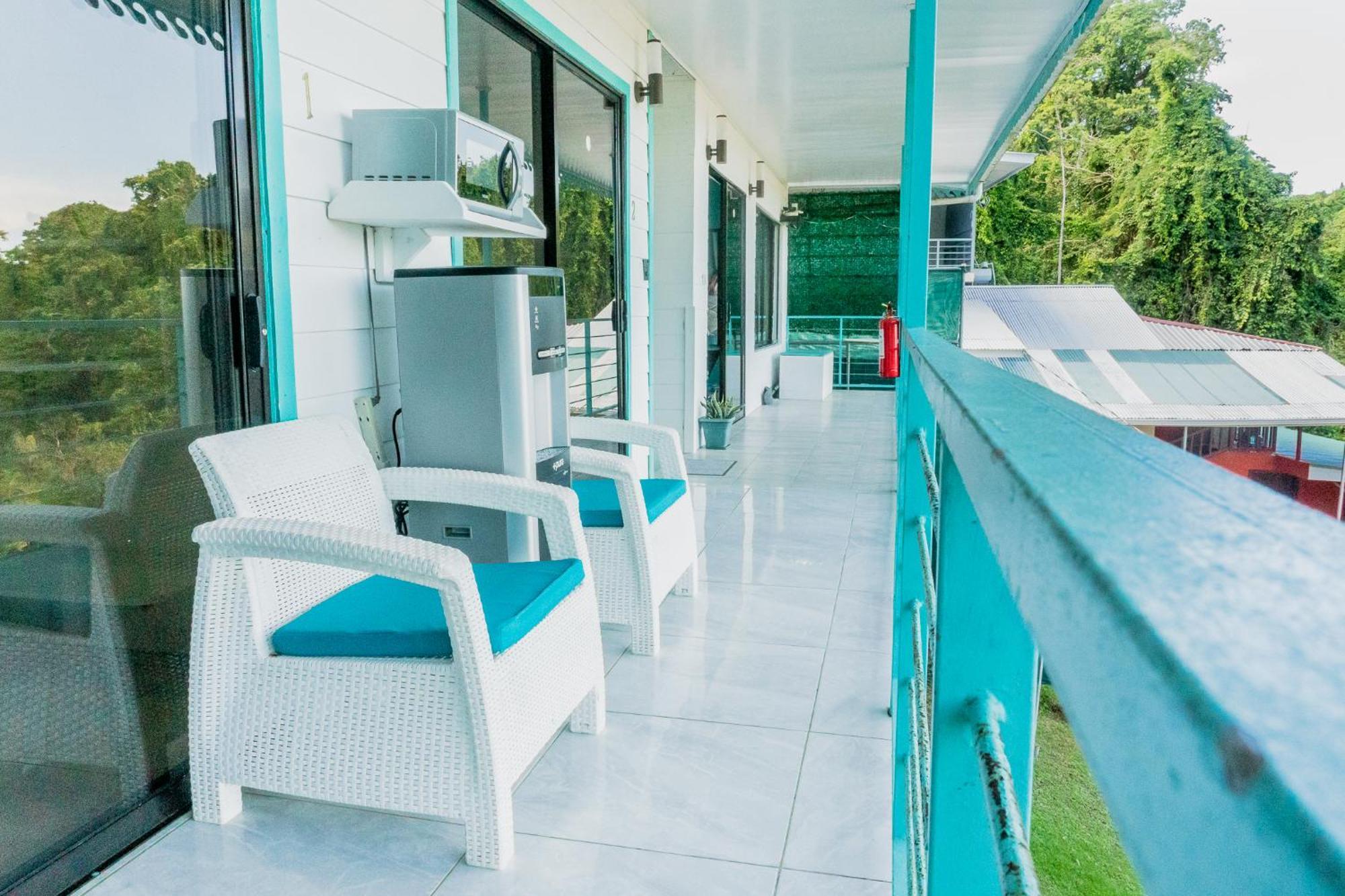 Ocean'S Breeze Apartment And Rooms Puerto Viejo de Talamanca Exterior foto